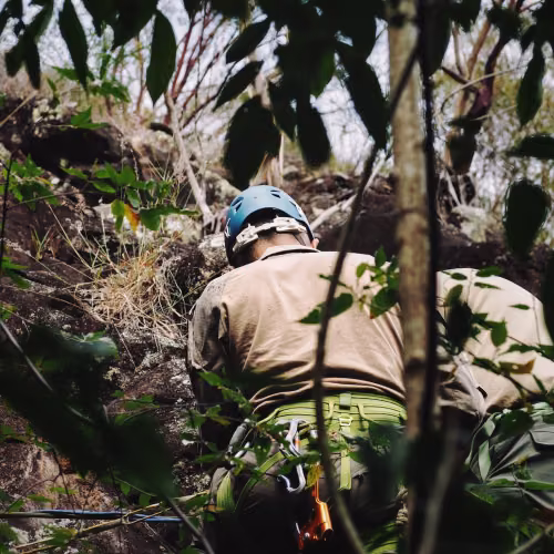 Search and rescue rope access operation